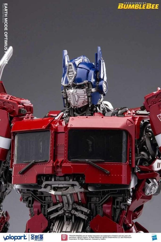 Transformers: Bumblebee the movie - Earth mode Optimus Prime