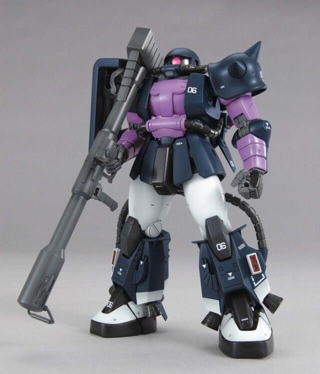 GUNDAM - MG 1/100 - MS-06R-1A Zaku II Black Tri-Stars