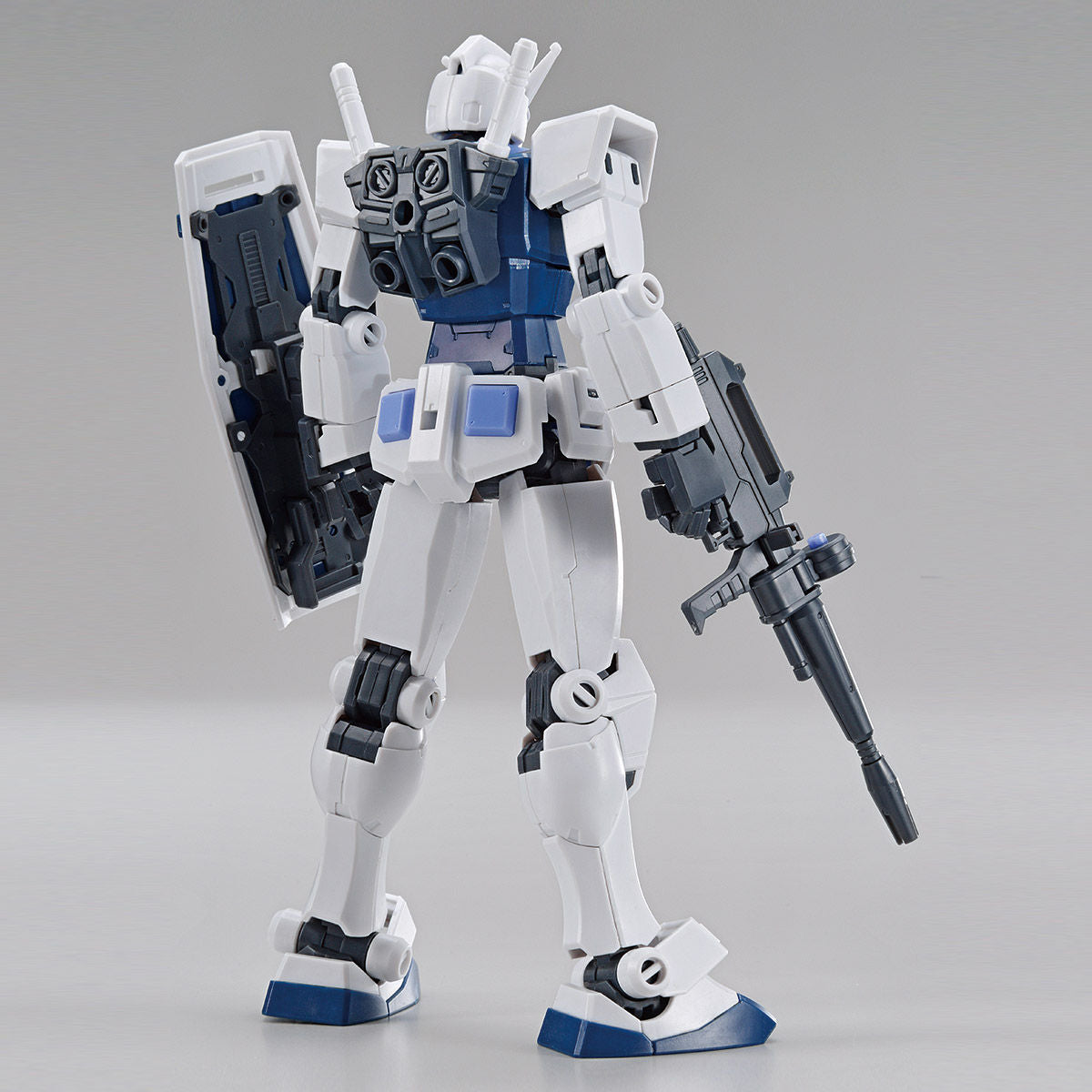 HG 1/144 - Gundam Base Limited - RX-78-2 Gundam (Beyond Global) (The Gundam Base Color)-2