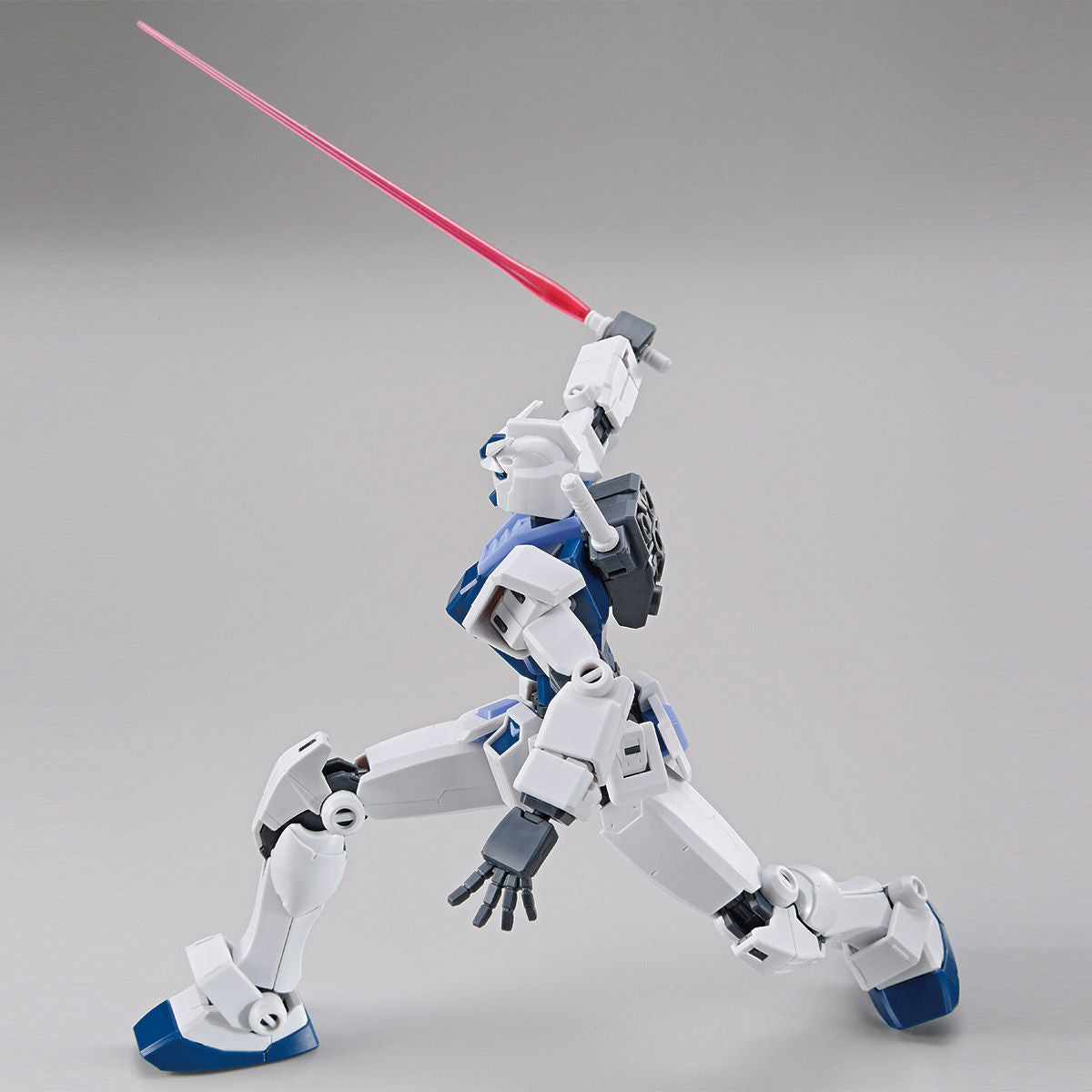 HG 1/144 - Gundam Base Limited - RX-78-2 Gundam (Beyond Global) (The Gundam Base Color)-5