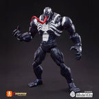 Détails du model kit Venom Blokees avec musculature et langue rotative