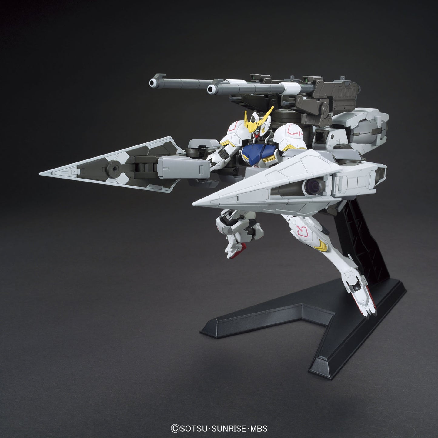 GUNDAM - IBO HG 1/144 - Barbatos & Long Distance Booster Kutan Type III
