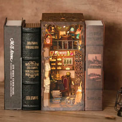 BOOK NOOK KIT - DIY - Pharmacien Magique - 282pc + Eclairage LED - Image 3