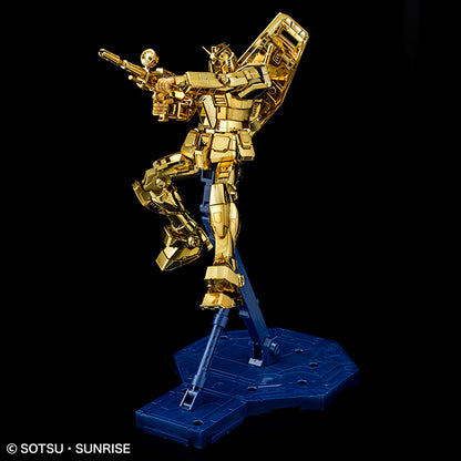 MG 1/100 - Gundam Base Limited - Exclusive Prize RX-78-2 Gundam Ver.3.0 [Gold Coating] - image 2