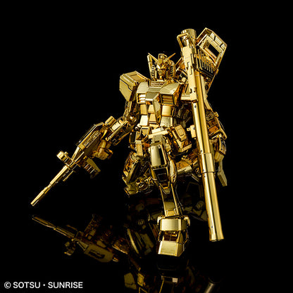MG 1/100 - Gundam Base Limited - Exclusive Prize RX-78-2 Gundam Ver.3.0 [Gold Coating] - image 3