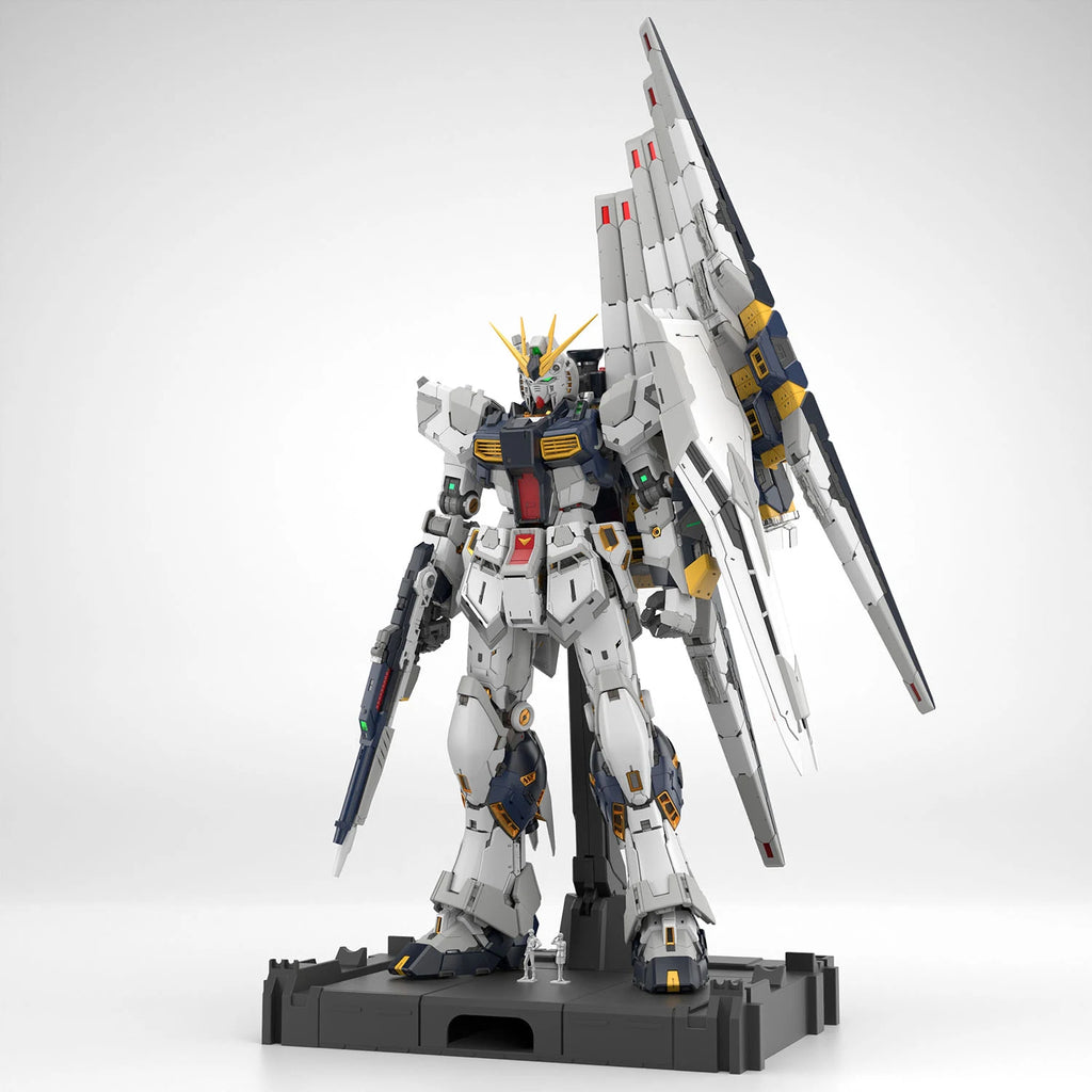 GUNDAM - PGU 1/60 - RX-93 nu Gundam Perfect Grade Unleashed