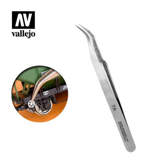 Small curved pliers 